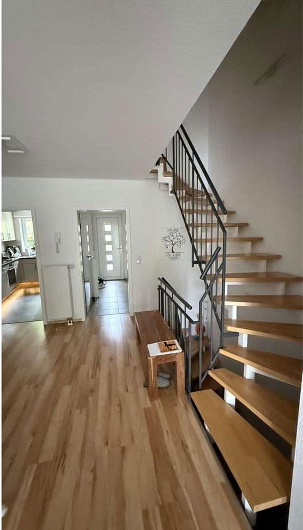 Prodej domu 138 m², pozemek 145 m², Theodore Heuss Allee, Viernheim, Hessen Prodej domu 138 m², pozemek 145 m², Theodore Heuss Allee, Viernheim, Hessen