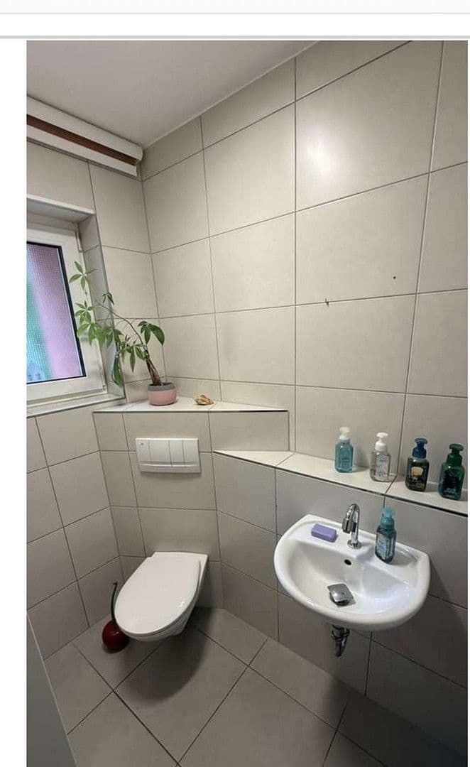 Prodej domu 138 m², pozemek 145 m², Theodore Heuss Allee, Viernheim, Hessen Prodej domu 138 m², pozemek 145 m², Theodore Heuss Allee, Viernheim, Hessen
