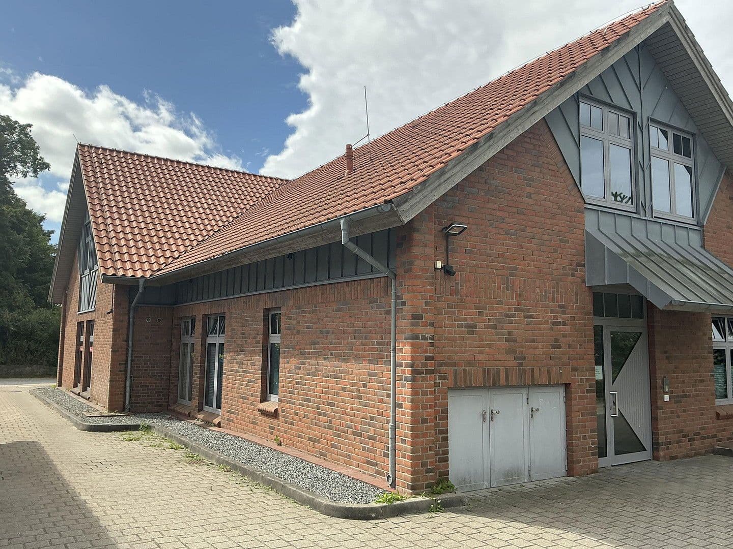 Prodej domu 341 m², pozemek 701 m², Tarper Str. 3, Wanderup, Šlesvicko-Holštýnsko Prodej domu 341 m², pozemek 701 m², Tarper Str. 3, Wanderup, Šlesvicko-Holštýnsko