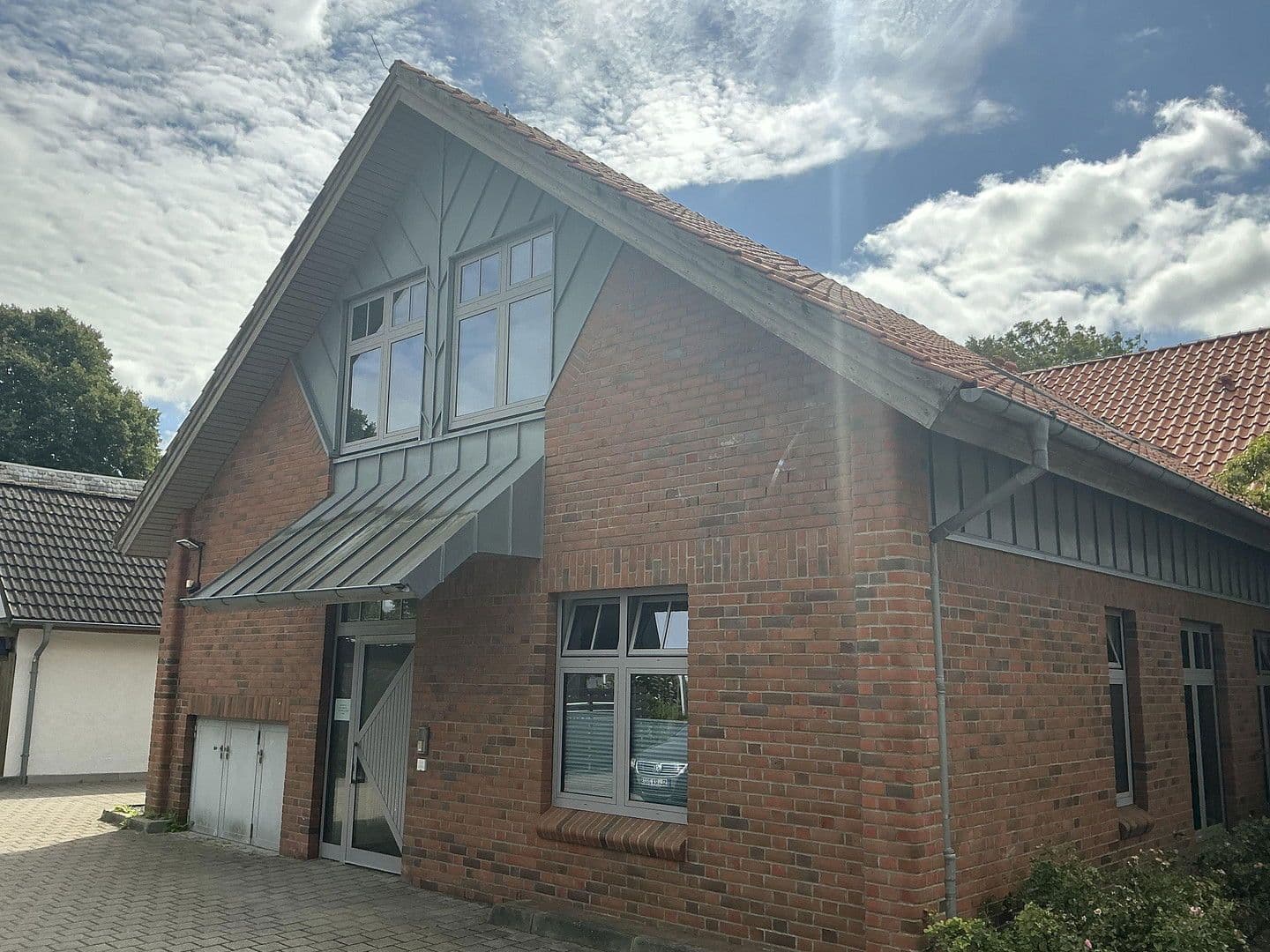 Prodej domu 341 m², pozemek 701 m², Tarper Str. 3, Wanderup, Šlesvicko-Holštýnsko Prodej domu 341 m², pozemek 701 m², Tarper Str. 3, Wanderup, Šlesvicko-Holštýnsko
