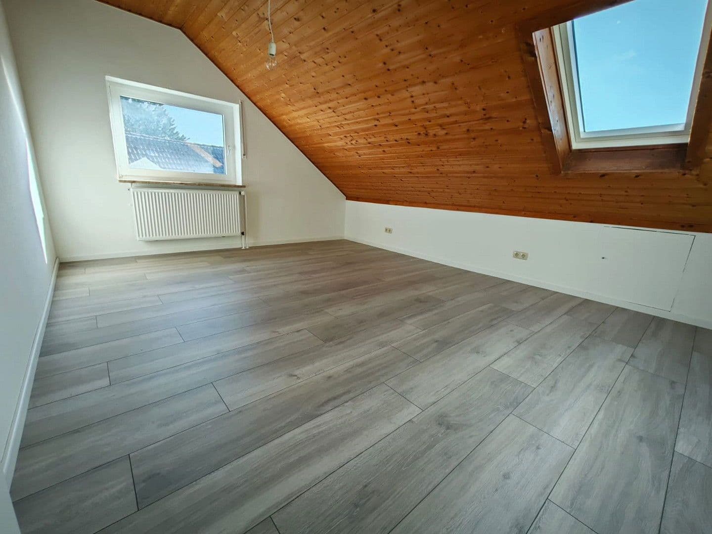 Pronájem bytu 3+1 77 m², Hubertusweg 3, Paderborn, Severní Porýní-Vestfálsko Pronájem bytu 3+1 77 m², Hubertusweg 3, Paderborn, Severní Porýní-Vestfálsko