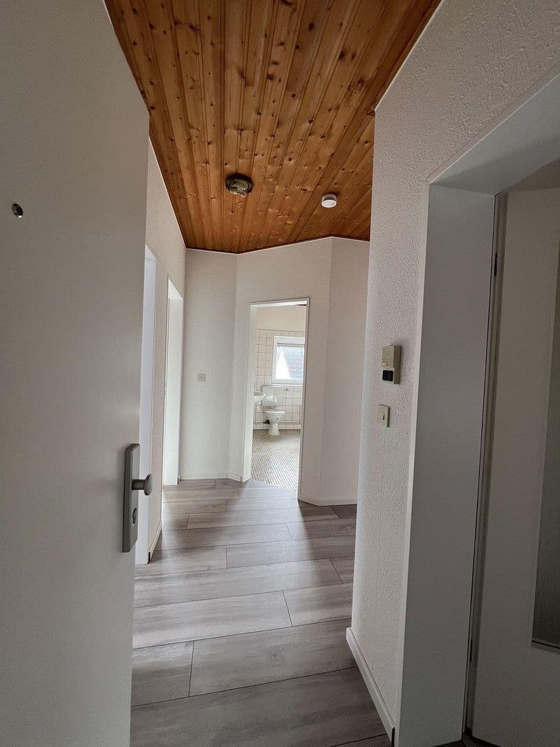 Pronájem bytu 3+1 77 m², Hubertusweg 3, Paderborn, Severní Porýní-Vestfálsko Pronájem bytu 3+1 77 m², Hubertusweg 3, Paderborn, Severní Porýní-Vestfálsko