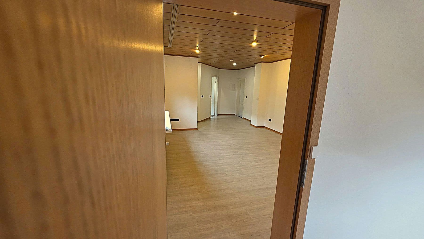 Pronájem bytu 2+1 44 m², Mudersbach, Porýní-Falc Pronájem bytu 2+1 44 m², Mudersbach, Porýní-Falc