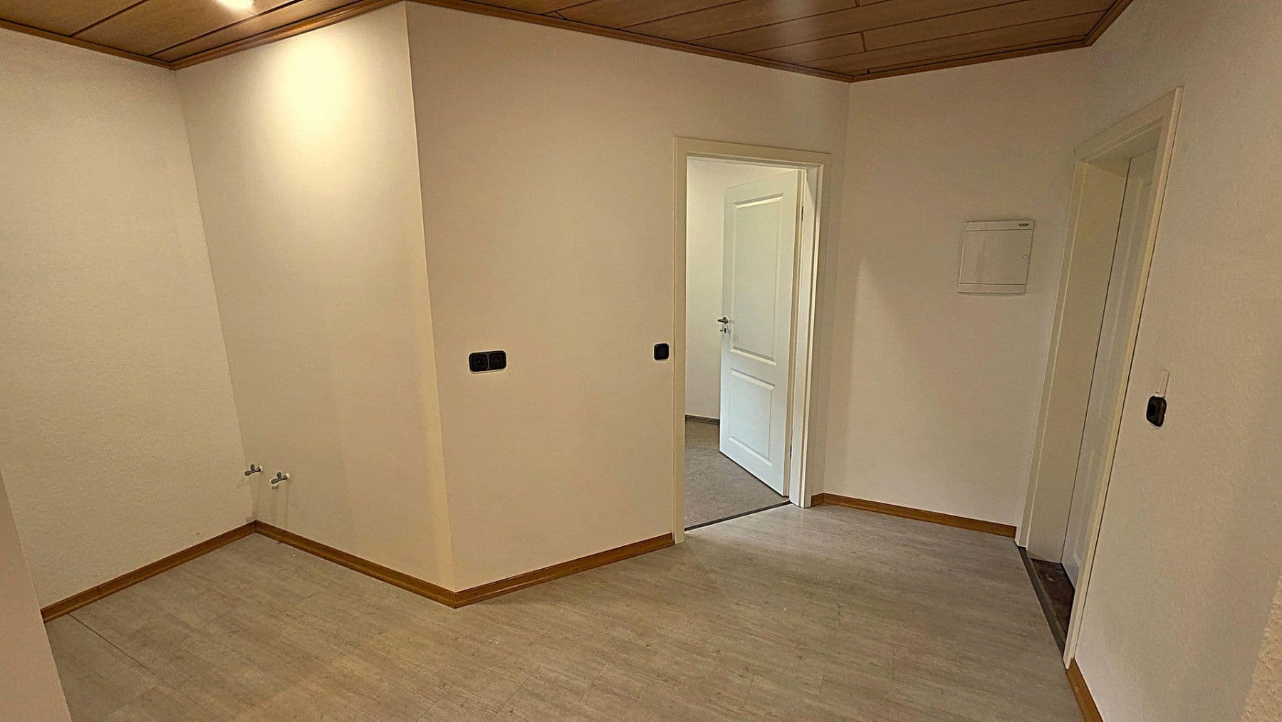 Pronájem bytu 2+1 44 m², Mudersbach, Porýní-Falc Pronájem bytu 2+1 44 m², Mudersbach, Porýní-Falc