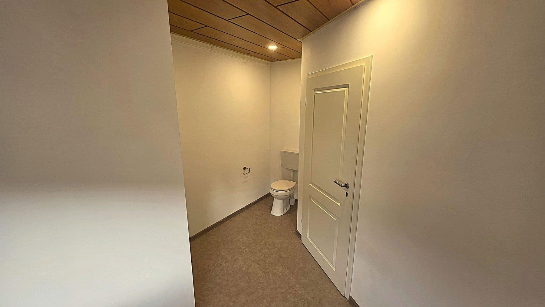 Pronájem bytu 2+1 44 m², Mudersbach, Porýní-Falc Pronájem bytu 2+1 44 m², Mudersbach, Porýní-Falc