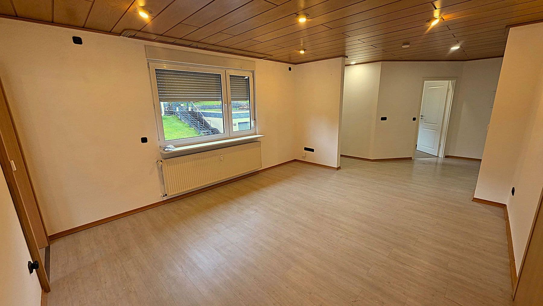 Pronájem bytu 2+1 44 m², Mudersbach, Porýní-Falc Pronájem bytu 2+1 44 m², Mudersbach, Porýní-Falc