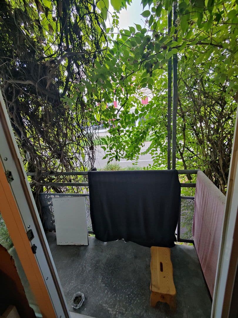 Pronájem bytu 1+1 28 m², Wendlingen am Neckar, Bádensko-Württembersko Pronájem bytu 1+1 28 m², Wendlingen am Neckar, Bádensko-Württembersko