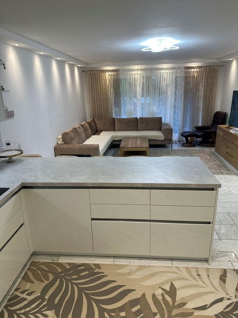 Prodej bytu 4+1 91 m², Germering, Bavorsko Prodej bytu 4+1 91 m², Germering, Bavorsko