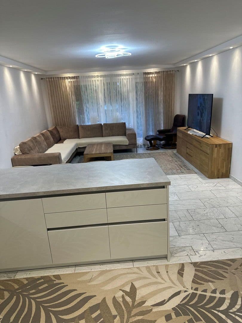 Prodej bytu 4+1 91 m², Germering, Bavorsko Prodej bytu 4+1 91 m², Germering, Bavorsko