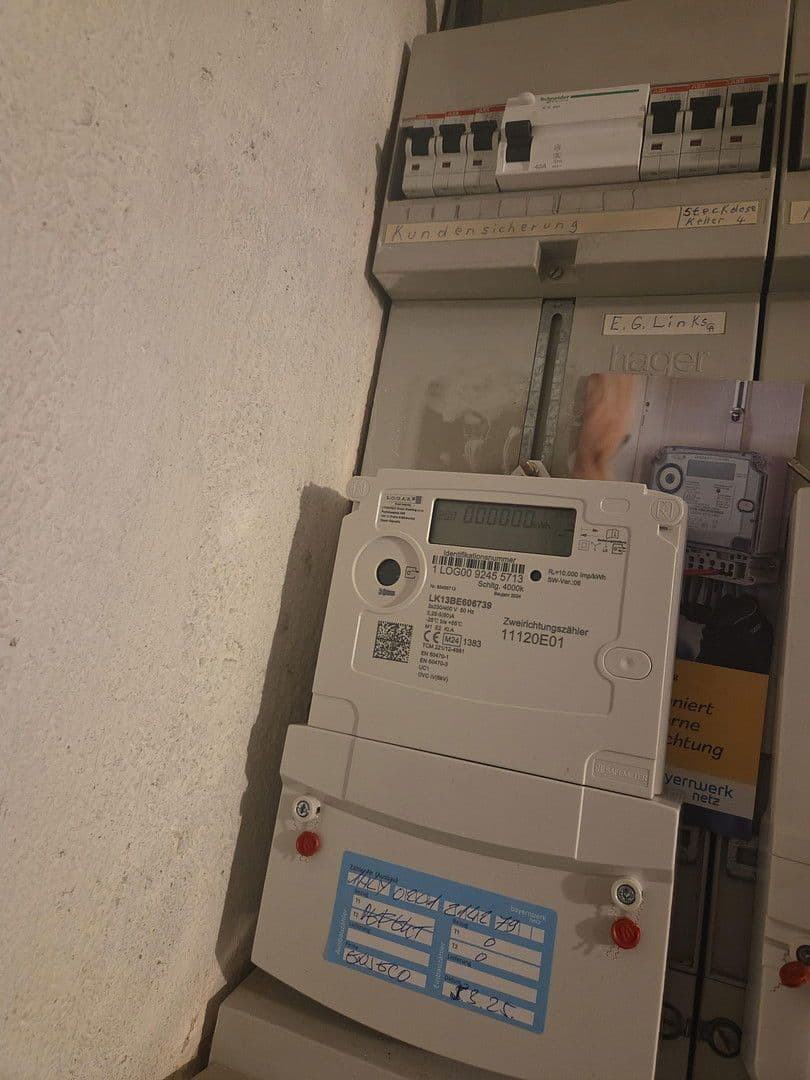 Prodej bytu 4+1 91 m², Germering, Bavorsko Prodej bytu 4+1 91 m², Germering, Bavorsko