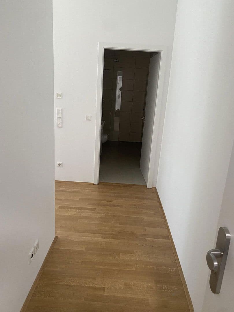 Pronájem bytu 2+1 53 m², Bayreuther Straße 20, Nürnberg, Bavorsko Pronájem bytu 2+1 53 m², Bayreuther Straße 20, Nürnberg, Bavorsko
