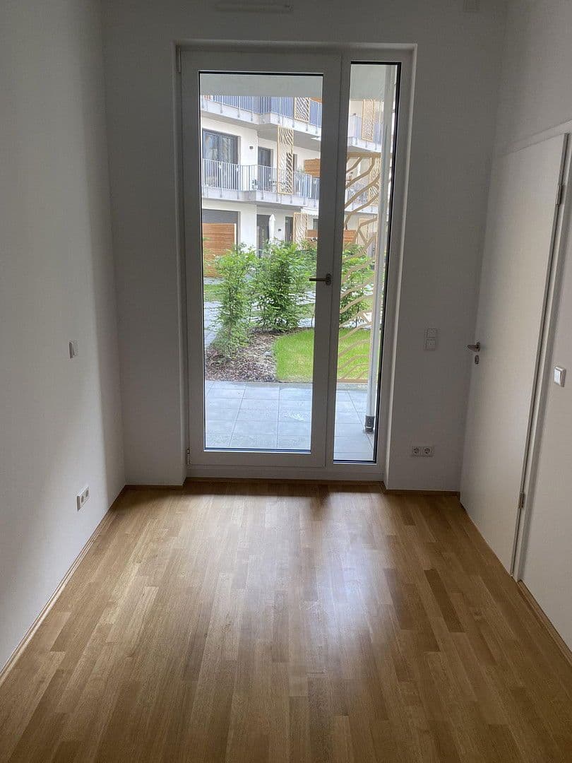 Pronájem bytu 2+1 53 m², Bayreuther Straße 20, Nürnberg, Bavorsko Pronájem bytu 2+1 53 m², Bayreuther Straße 20, Nürnberg, Bavorsko