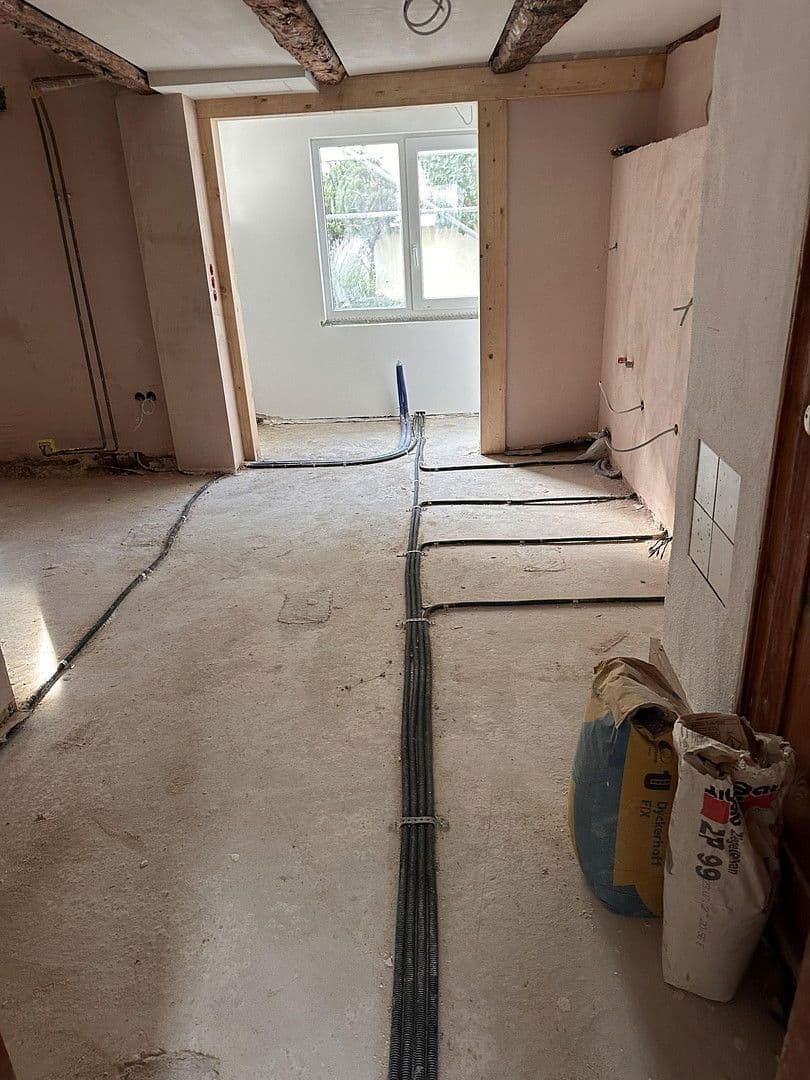 Prodej domu 261 m², pozemek 660 m², Bühlertal, Bádensko-Württembersko Prodej domu 261 m², pozemek 660 m², Bühlertal, Bádensko-Württembersko