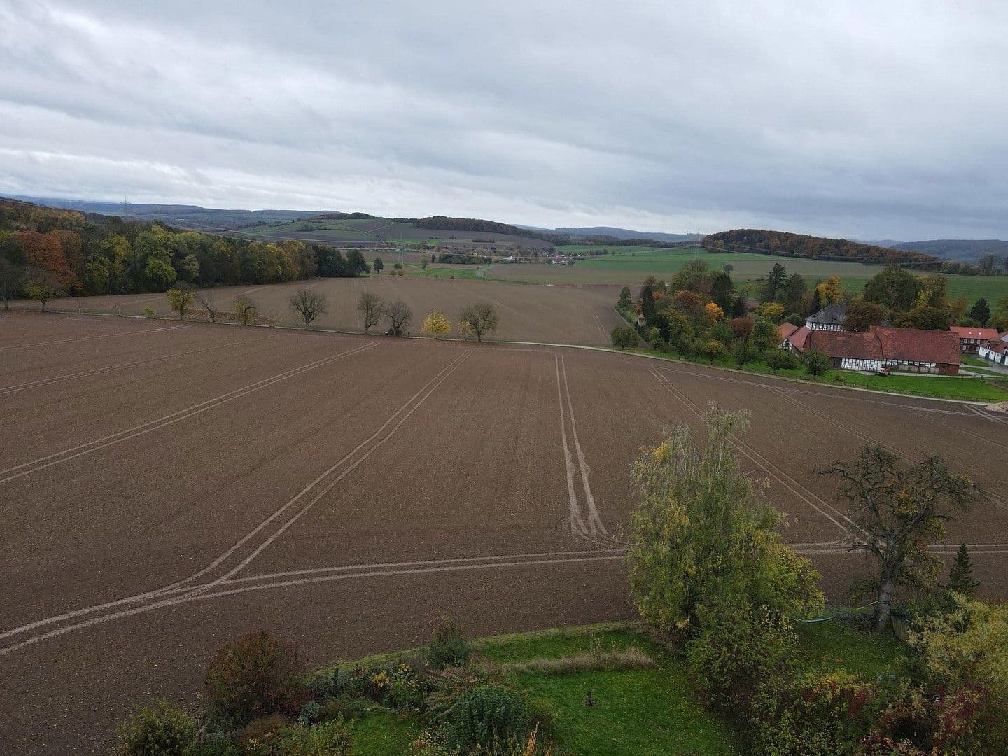 Pronájem domu 167 m², pozemek 600 m², Hilprechtshausen, Bad Gandersheim, Dolní Sasko Pronájem domu 167 m², pozemek 600 m², Hilprechtshausen, Bad Gandersheim, Dolní Sasko