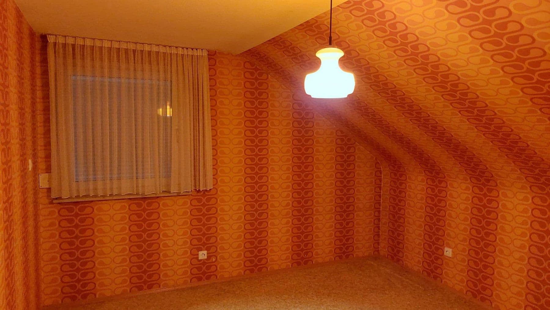 Prodej domu 125 m², pozemek 2.000 m², Schömberg, Bádensko-Württembersko Prodej domu 125 m², pozemek 2.000 m², Schömberg, Bádensko-Württembersko