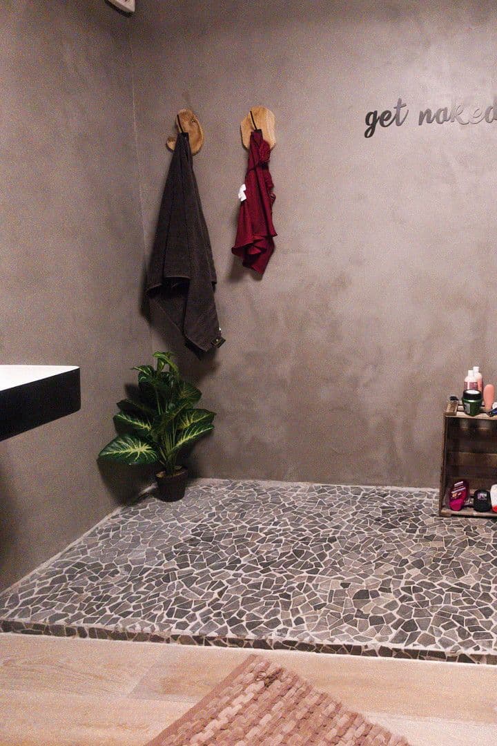 Pronájem bytu 6+1 140 m², Heddesbach, Bádensko-Württembersko Pronájem bytu 6+1 140 m², Heddesbach, Bádensko-Württembersko