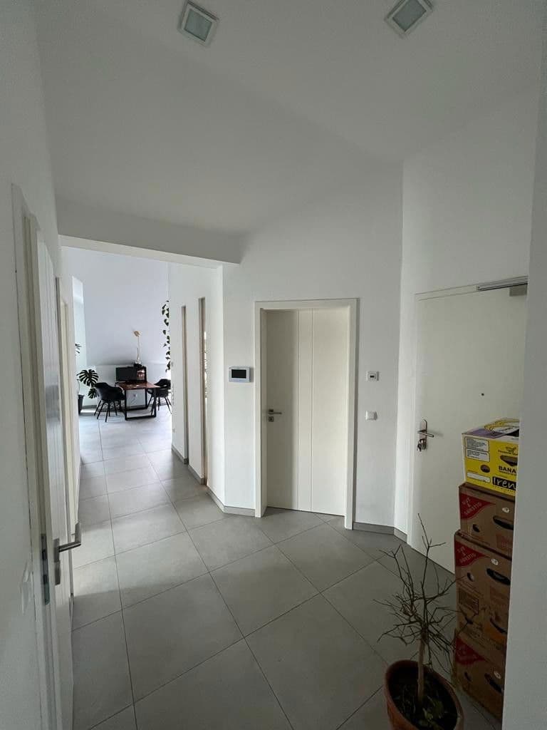 Pronájem bytu 3+1 93 m², An der Johanniskirche 13, Hildesheim, Dolní Sasko Pronájem bytu 3+1 93 m², An der Johanniskirche 13, Hildesheim, Dolní Sasko