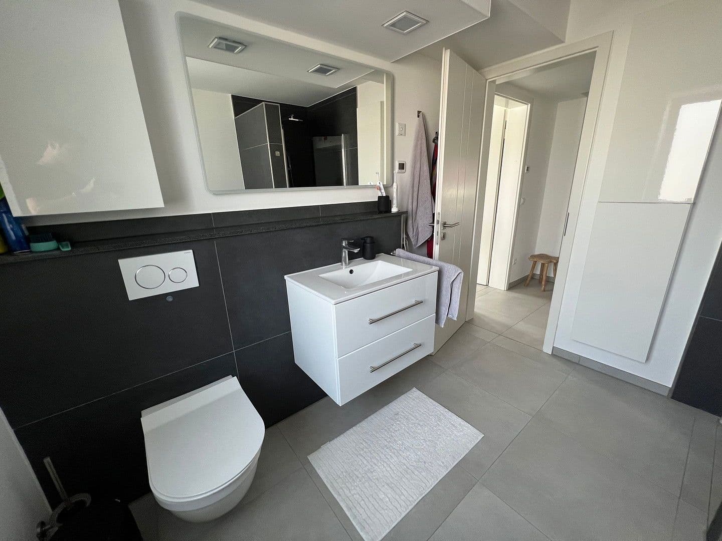 Pronájem bytu 3+1 93 m², An der Johanniskirche 13, Hildesheim, Dolní Sasko Pronájem bytu 3+1 93 m², An der Johanniskirche 13, Hildesheim, Dolní Sasko