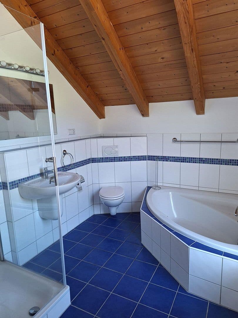 Prodej domu 282 m², pozemek 455 m², Hauptstuhl, Porýní-Falc Prodej domu 282 m², pozemek 455 m², Hauptstuhl, Porýní-Falc