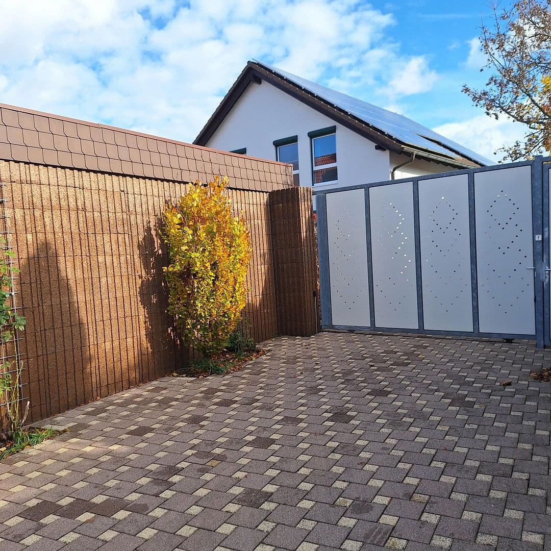 Prodej domu 282 m², pozemek 455 m², Hauptstuhl, Porýní-Falc Prodej domu 282 m², pozemek 455 m², Hauptstuhl, Porýní-Falc