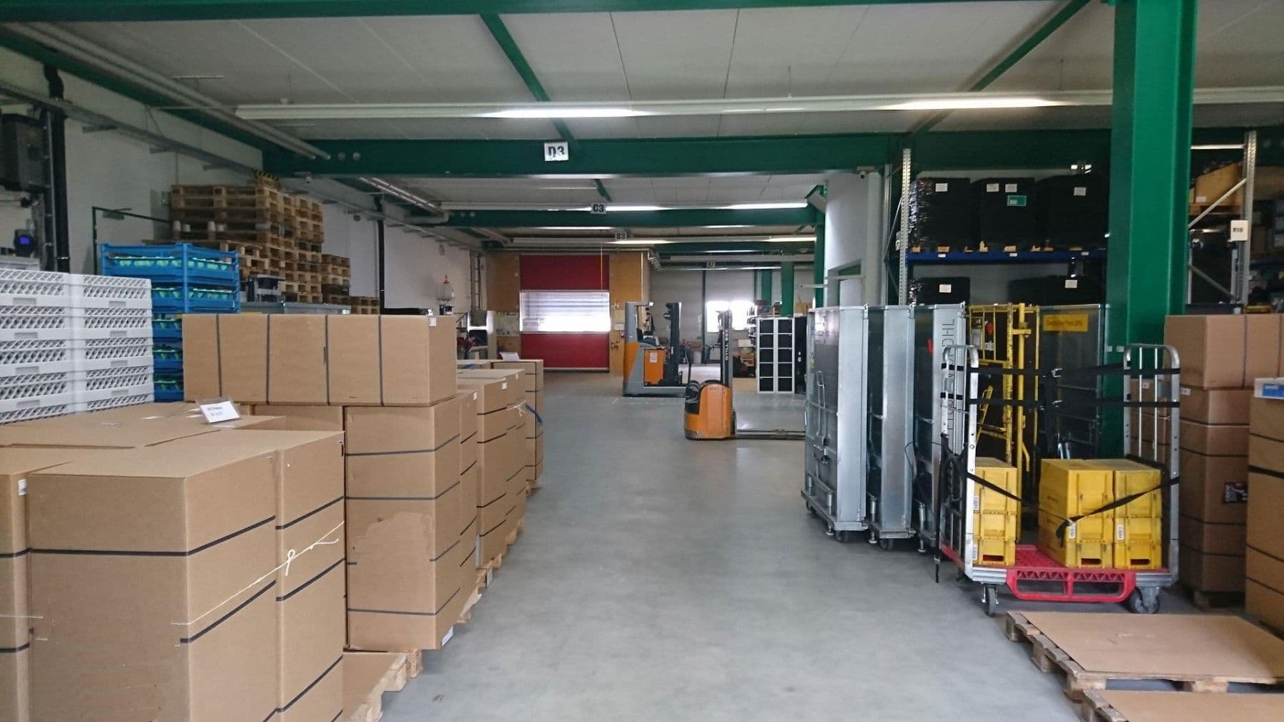 Pronájem nebytového prostoru 2.000 m², Uhlmannstrasse 42, Laupheim, Bádensko-Württembersko Pronájem nebytového prostoru 2.000 m², Uhlmannstrasse 42, Laupheim, Bádensko-Württembersko