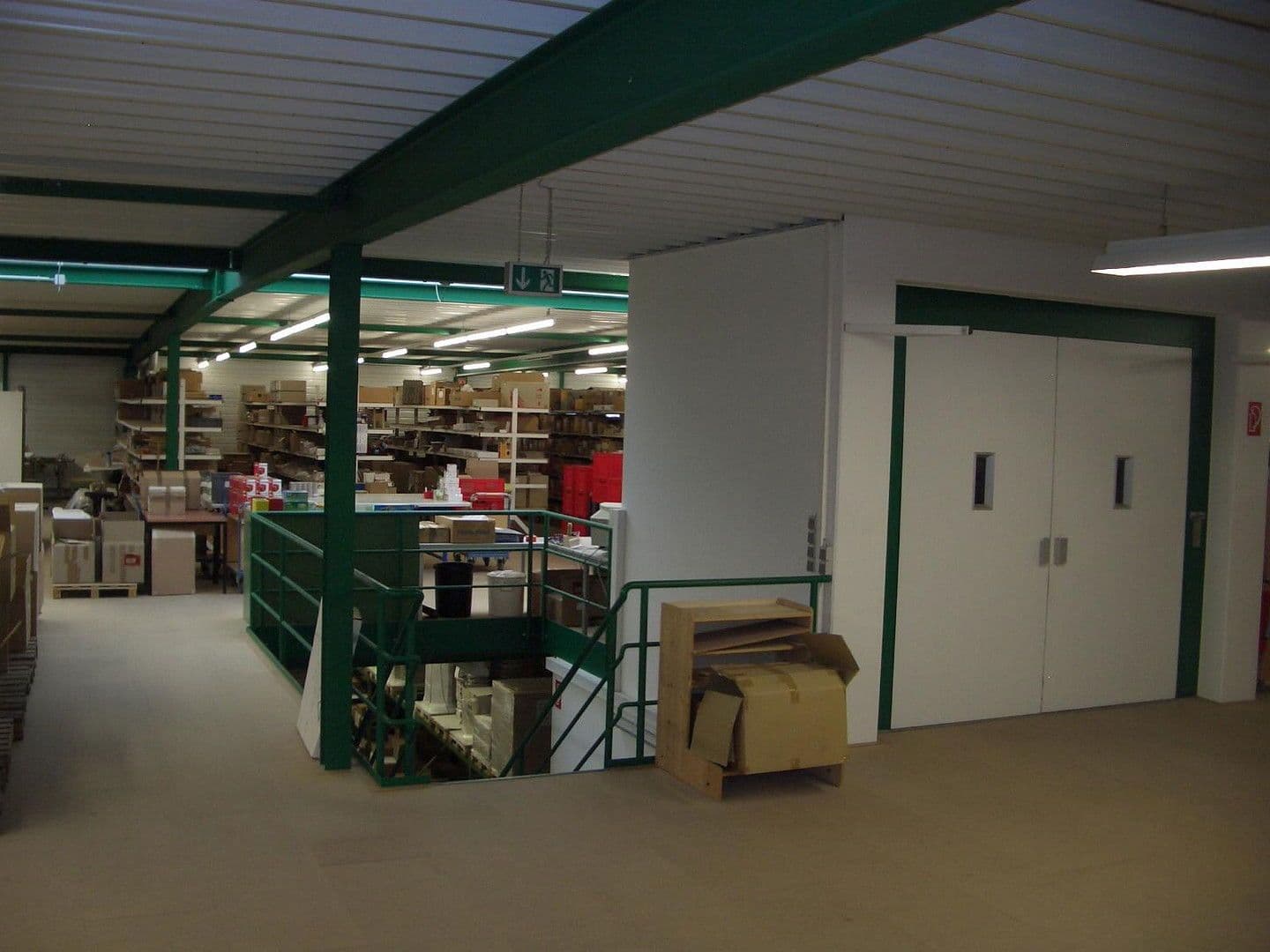 Pronájem nebytového prostoru 2.000 m², Uhlmannstrasse 42, Laupheim, Bádensko-Württembersko Pronájem nebytového prostoru 2.000 m², Uhlmannstrasse 42, Laupheim, Bádensko-Württembersko