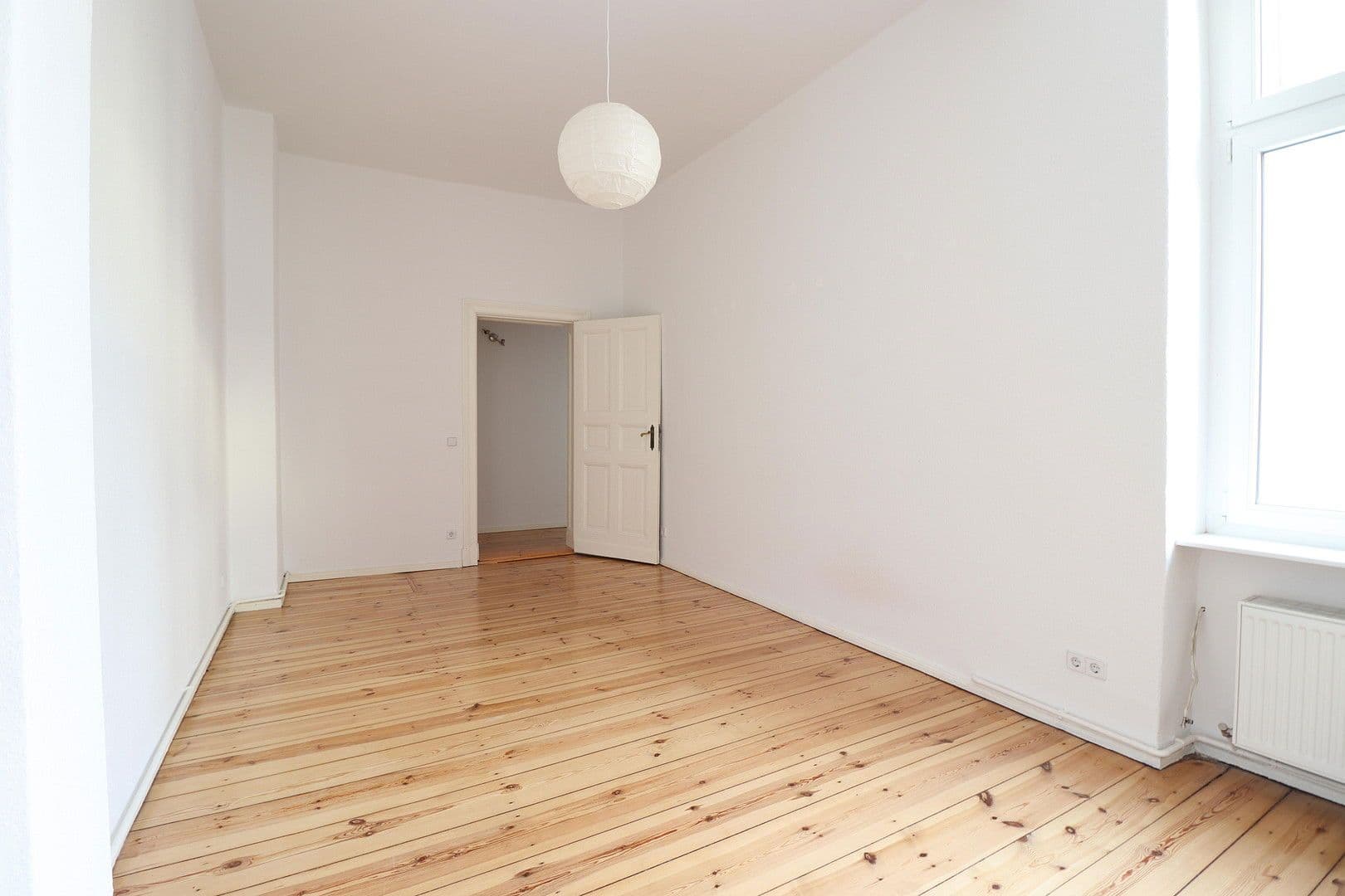 Pronájem bytu 2+1 73 m², Beusselstraße 00, Berlin, Berlín Pronájem bytu 2+1 73 m², Beusselstraße 00, Berlin, Berlín
