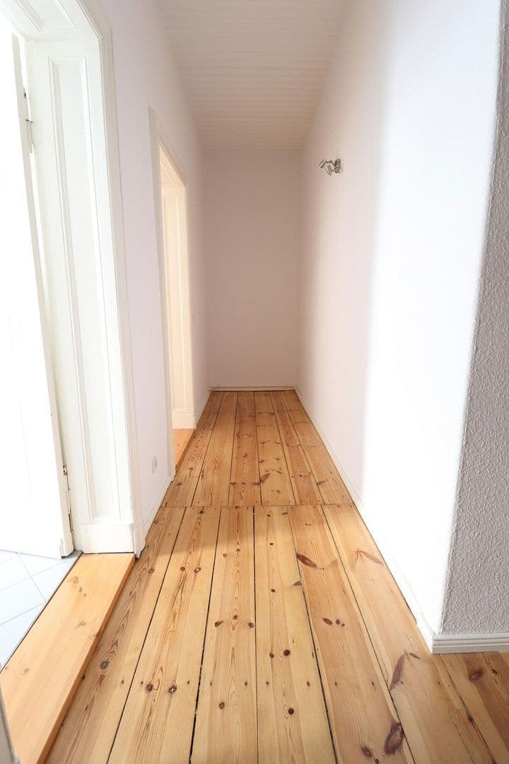 Pronájem bytu 2+1 73 m², Beusselstraße 00, Berlin, Berlín Pronájem bytu 2+1 73 m², Beusselstraße 00, Berlin, Berlín