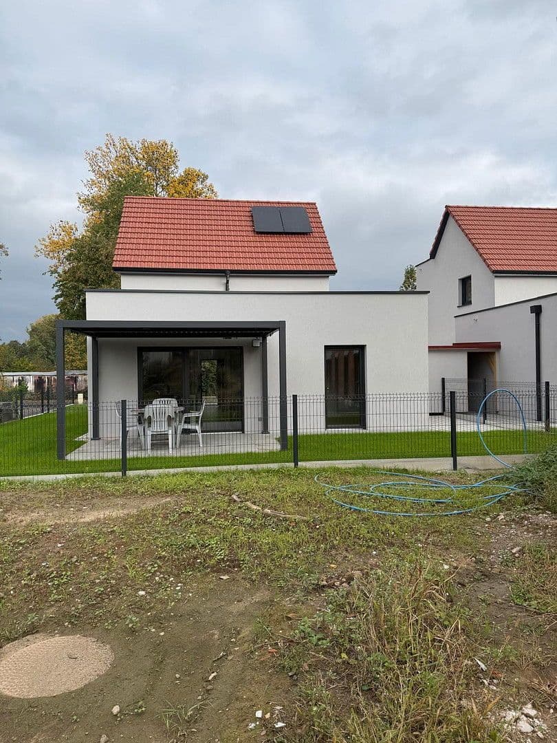 Prodej domu 103 m², pozemek 255 m², Schweigen-Rechtenbach, Porýní-Falc Prodej domu 103 m², pozemek 255 m², Schweigen-Rechtenbach, Porýní-Falc