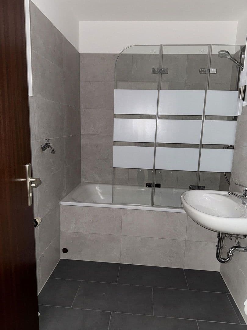 Pronájem bytu 2+1 55 m², Göttingen, Dolní Sasko Pronájem bytu 2+1 55 m², Göttingen, Dolní Sasko