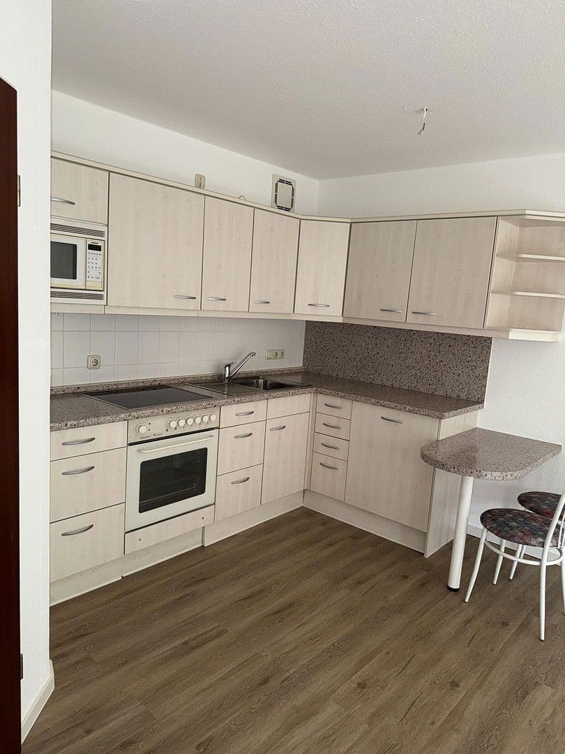 Pronájem bytu 2+1 55 m², Göttingen, Dolní Sasko Pronájem bytu 2+1 55 m², Göttingen, Dolní Sasko