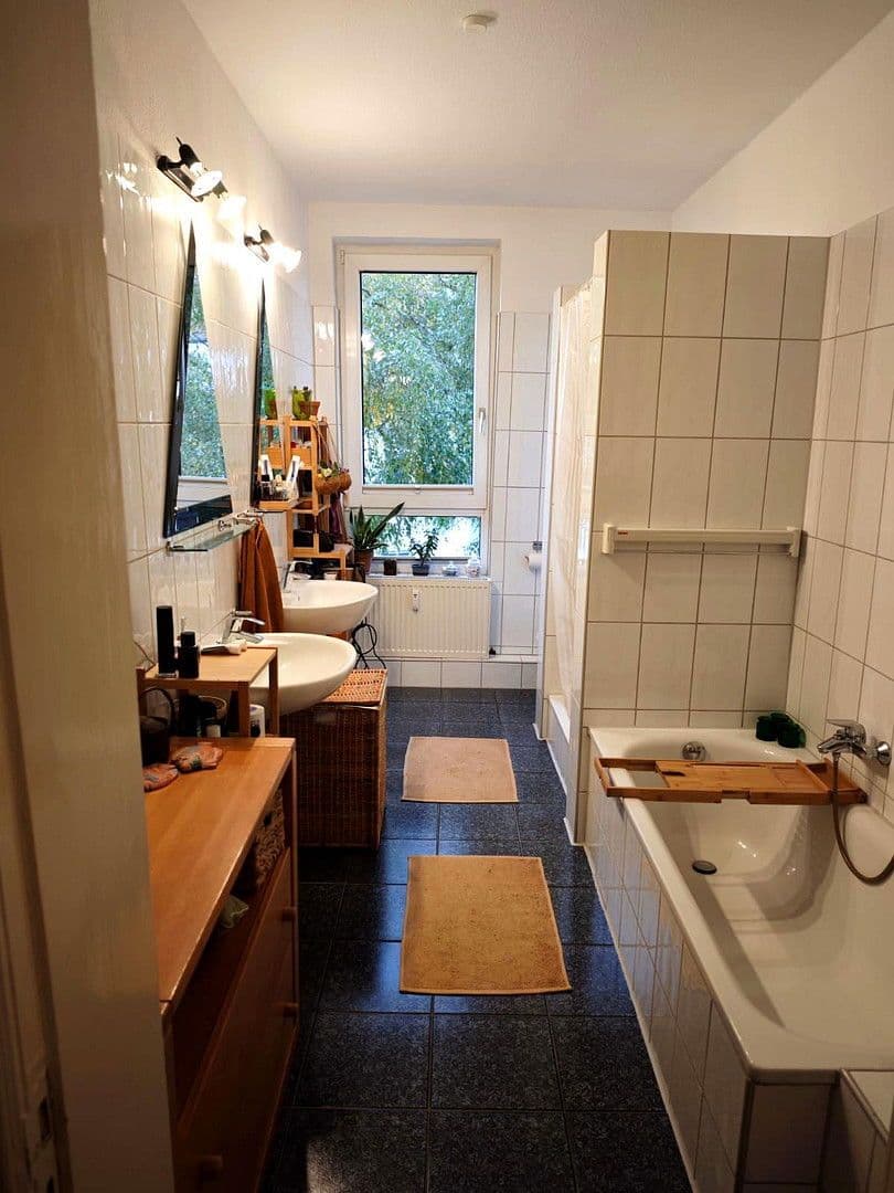 Pronájem bytu 3+1 79 m², Bremerhaven, Bremen Pronájem bytu 3+1 79 m², Bremerhaven, Bremen
