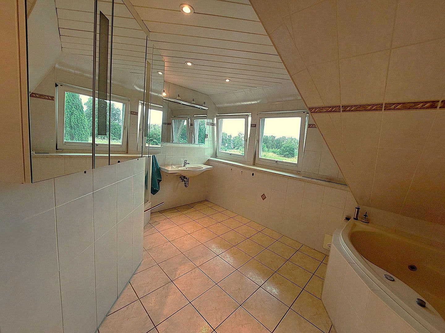 Prodej domu 205 m², pozemek 1.639 m², Inselstrasse  26, Rechlin, Mecklenburg-Vorpommern Prodej domu 205 m², pozemek 1.639 m², Inselstrasse  26, Rechlin, Mecklenburg-Vorpommern