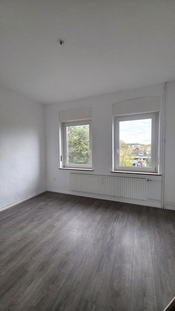 Pronájem bytu 3+kk 85 m², Frankfurter Straße, Salzgitter Thiede, Dolní Sasko Pronájem bytu 3+kk 85 m², Frankfurter Straße, Salzgitter Thiede, Dolní Sasko