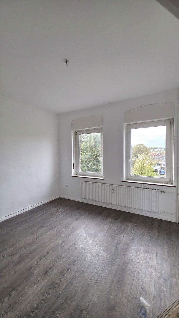 Pronájem bytu 3+kk 85 m², Salzgitter Thiede, Dolní Sasko Pronájem bytu 3+kk 85 m², Salzgitter Thiede, Dolní Sasko