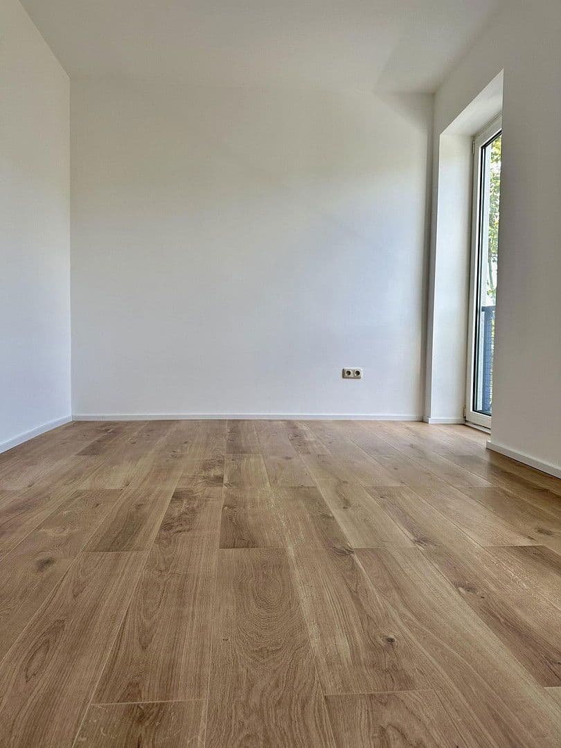 Prodej domu 1.055 m², pozemek 428 m², Frankfurt, Hessen Prodej domu 1.055 m², pozemek 428 m², Frankfurt, Hessen
