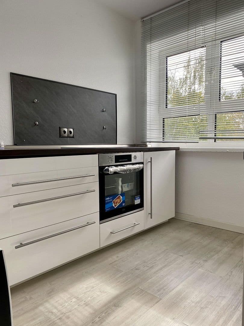Prodej domu 1.055 m², pozemek 428 m², Frankfurt, Hessen Prodej domu 1.055 m², pozemek 428 m², Frankfurt, Hessen
