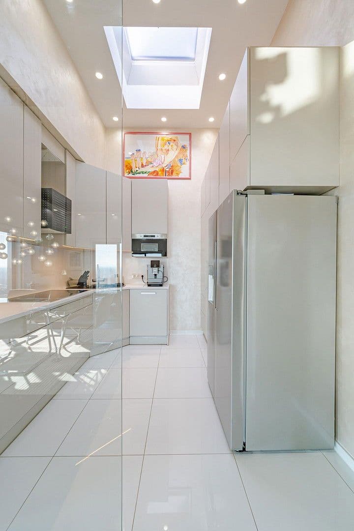 Prodej bytu 5+kk 287 m², Muenchen, Bavorsko Prodej bytu 5+kk 287 m², Muenchen, Bavorsko