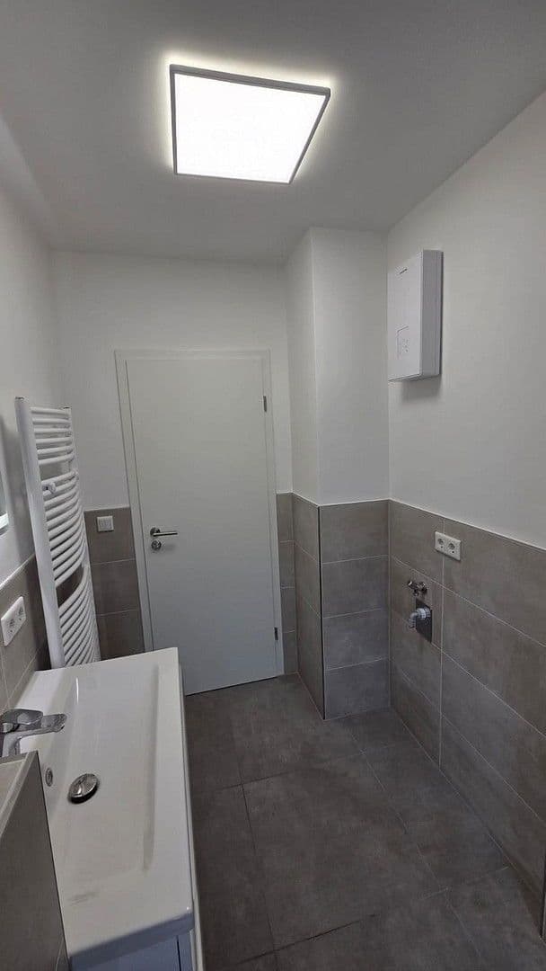 Pronájem bytu 3+1 80 m², Hauptstraße 2a, Schwarzenbruck, Bavorsko Pronájem bytu 3+1 80 m², Hauptstraße 2a, Schwarzenbruck, Bavorsko
