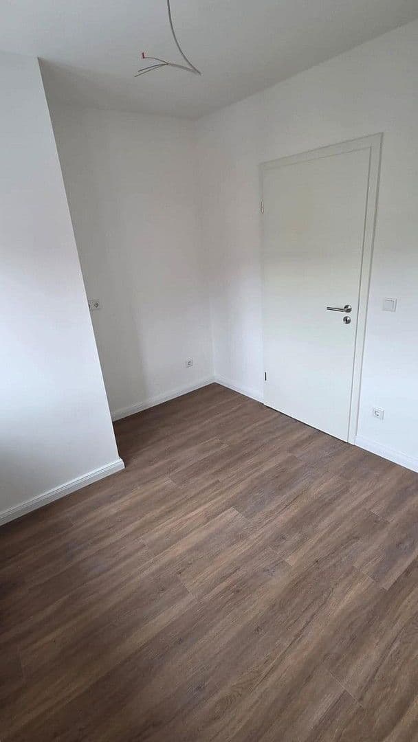 Pronájem bytu 3+1 80 m², Hauptstraße 2a, Schwarzenbruck, Bavorsko Pronájem bytu 3+1 80 m², Hauptstraße 2a, Schwarzenbruck, Bavorsko