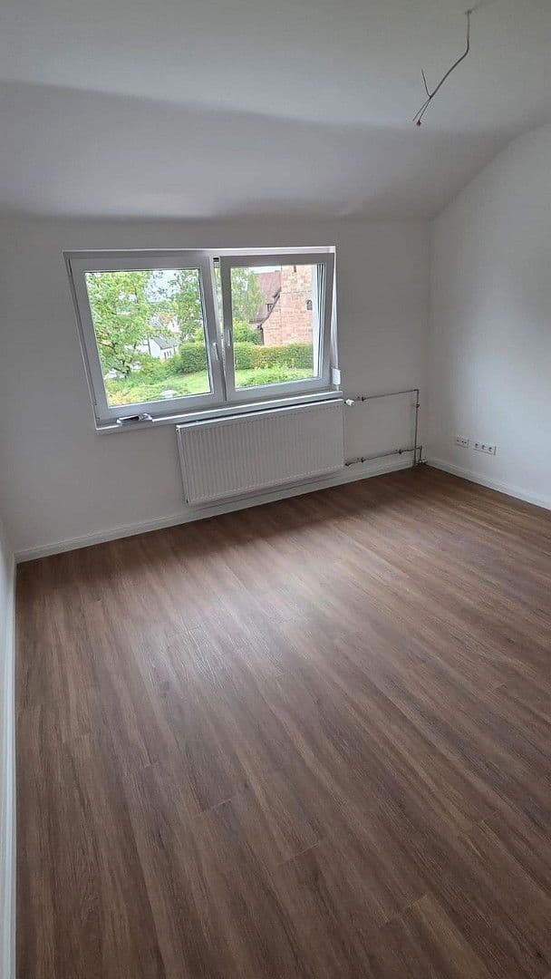 Pronájem bytu 3+1 80 m², Hauptstraße 2a, Schwarzenbruck, Bavorsko Pronájem bytu 3+1 80 m², Hauptstraße 2a, Schwarzenbruck, Bavorsko