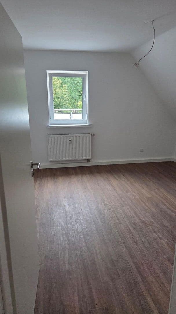Pronájem bytu 3+1 80 m², Hauptstraße 2a, Schwarzenbruck, Bavorsko Pronájem bytu 3+1 80 m², Hauptstraße 2a, Schwarzenbruck, Bavorsko