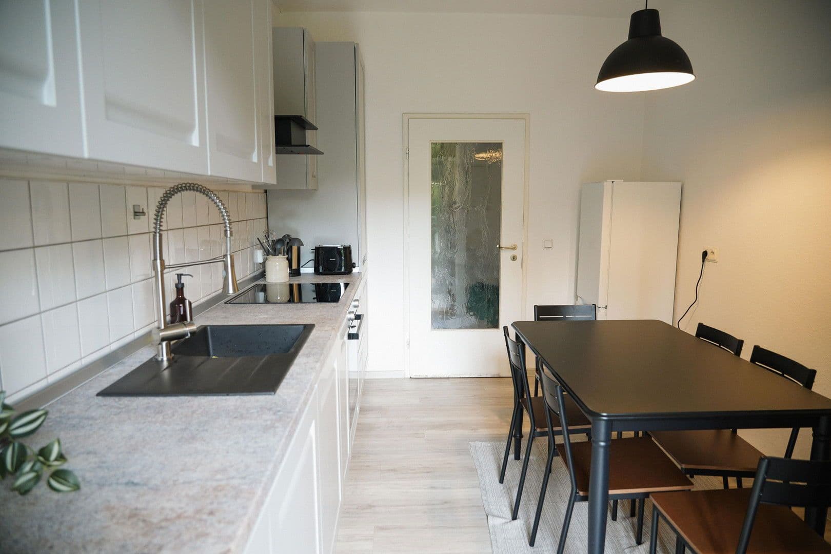 Pronájem bytu 3+1 94 m², Frankfrut Oder, Braniborsko Pronájem bytu 3+1 94 m², Frankfrut Oder, Braniborsko