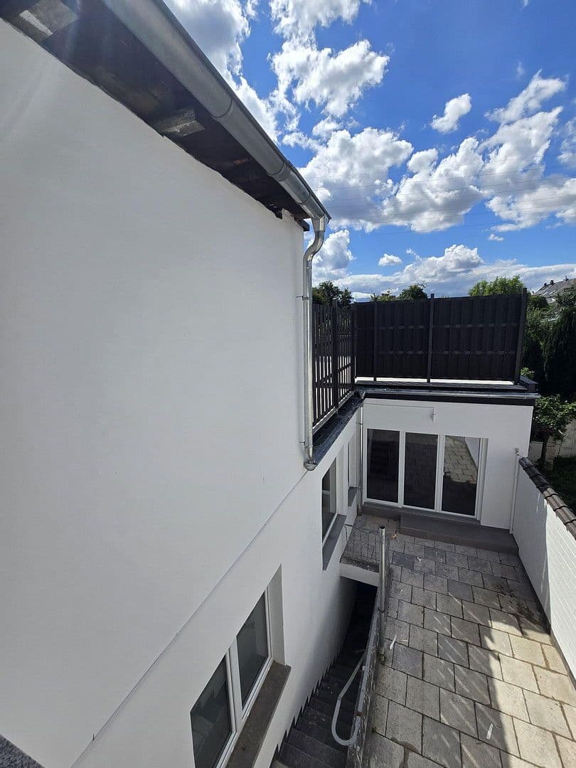 Prodej domu 156 m², pozemek 140 m², Frechen, Severní Porýní-Vestfálsko Prodej domu 156 m², pozemek 140 m², Frechen, Severní Porýní-Vestfálsko