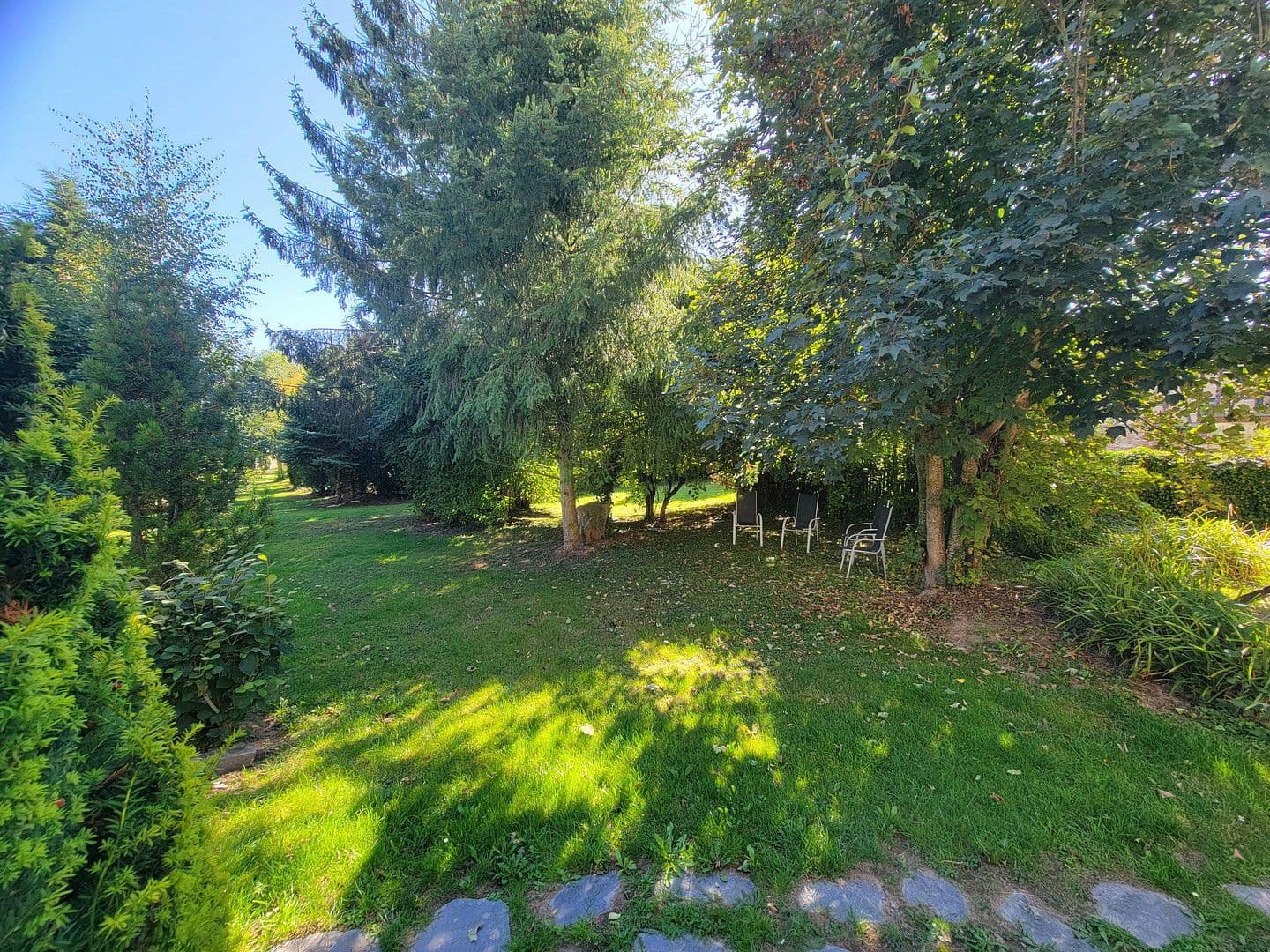 Prodej domu 245 m², pozemek 2.500 m², Woppenroth, Porýní-Falc Prodej domu 245 m², pozemek 2.500 m², Woppenroth, Porýní-Falc