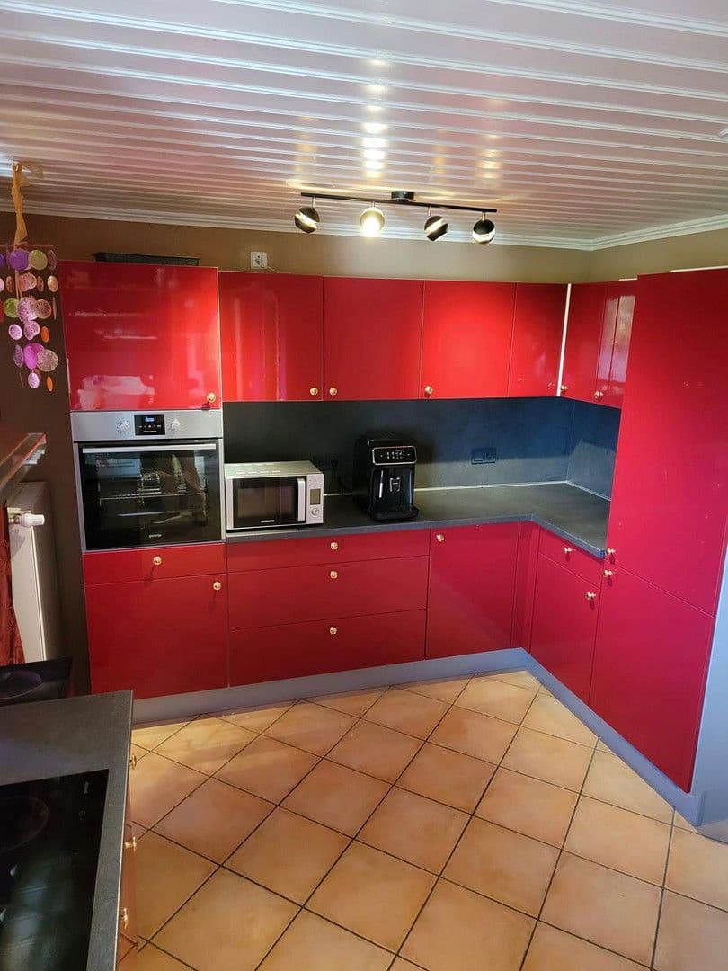 Prodej domu 245 m², pozemek 2.500 m², Woppenroth, Porýní-Falc Prodej domu 245 m², pozemek 2.500 m², Woppenroth, Porýní-Falc