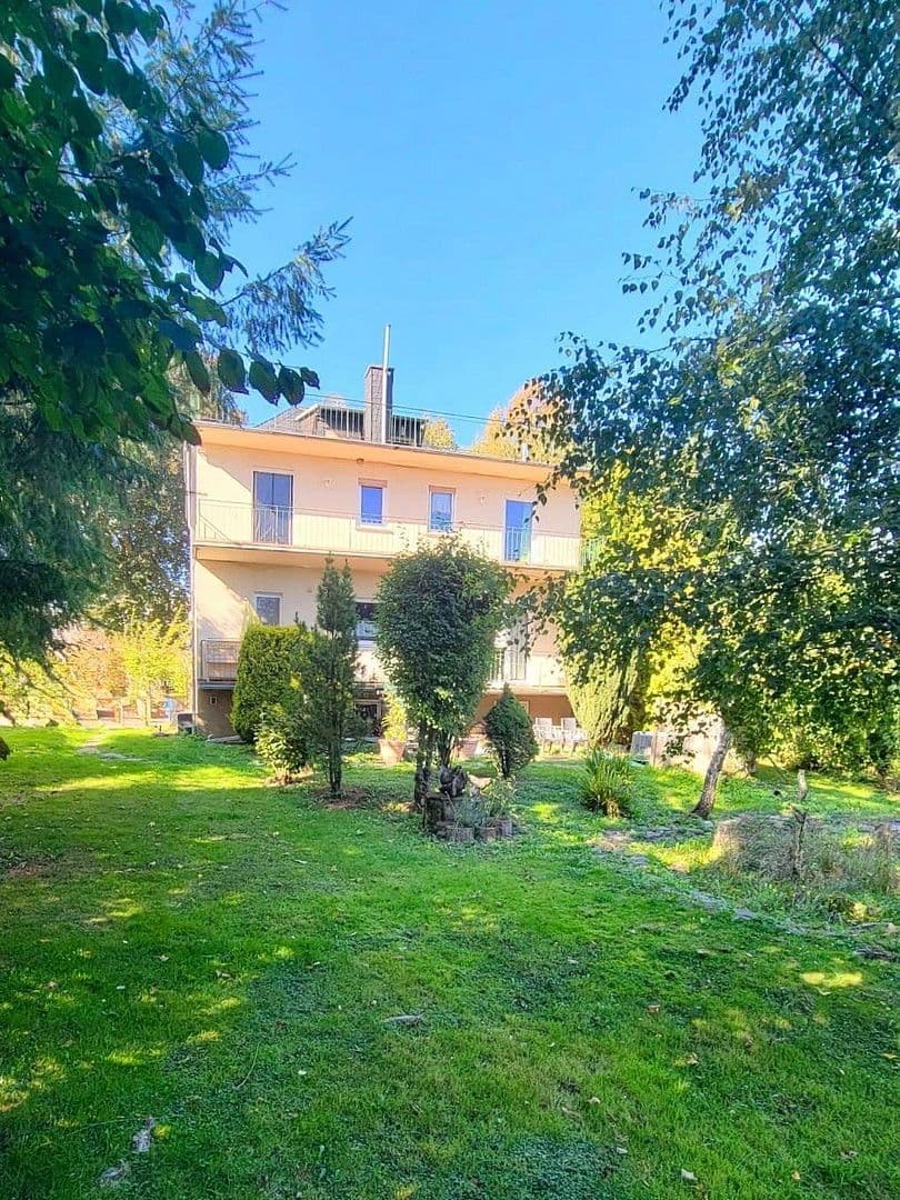Prodej domu 245 m², pozemek 2.500 m², Woppenroth, Porýní-Falc Prodej domu 245 m², pozemek 2.500 m², Woppenroth, Porýní-Falc