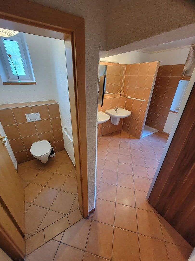 Prodej domu 245 m², pozemek 2.500 m², Woppenroth, Porýní-Falc Prodej domu 245 m², pozemek 2.500 m², Woppenroth, Porýní-Falc