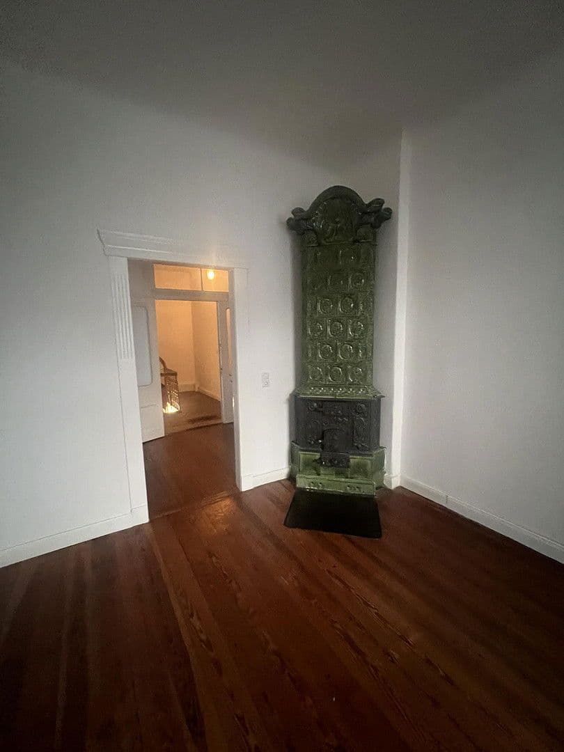 Pronájem bytu 5+1 147 m², Lübeck, Šlesvicko-Holštýnsko Pronájem bytu 5+1 147 m², Lübeck, Šlesvicko-Holštýnsko