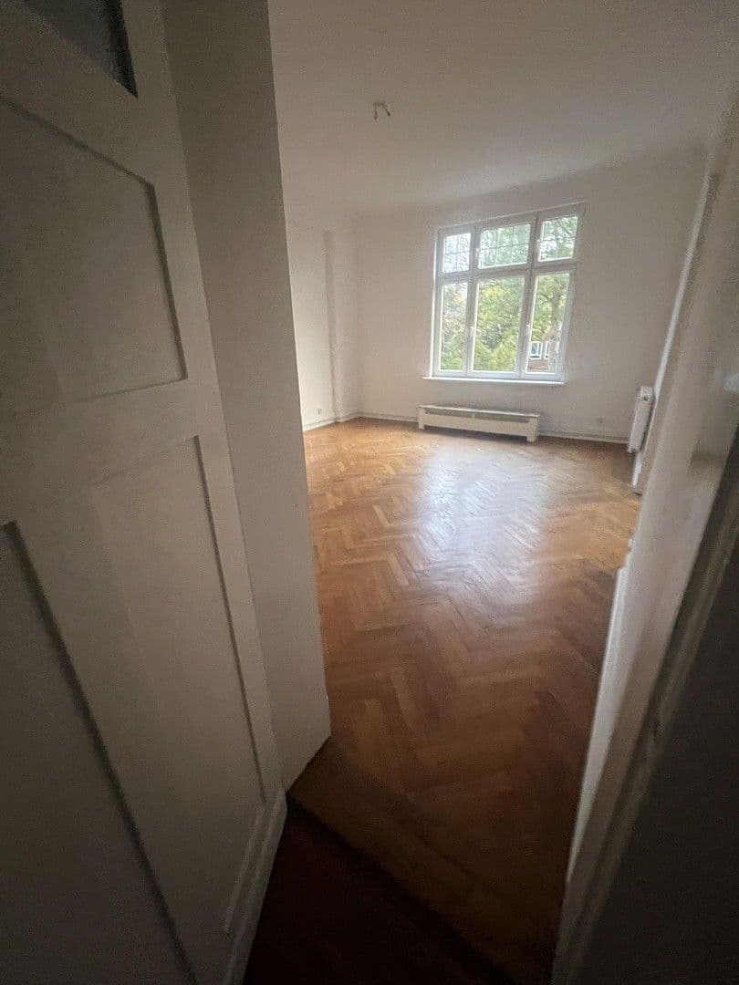 Pronájem bytu 5+1 147 m², Lübeck, Šlesvicko-Holštýnsko Pronájem bytu 5+1 147 m², Lübeck, Šlesvicko-Holštýnsko